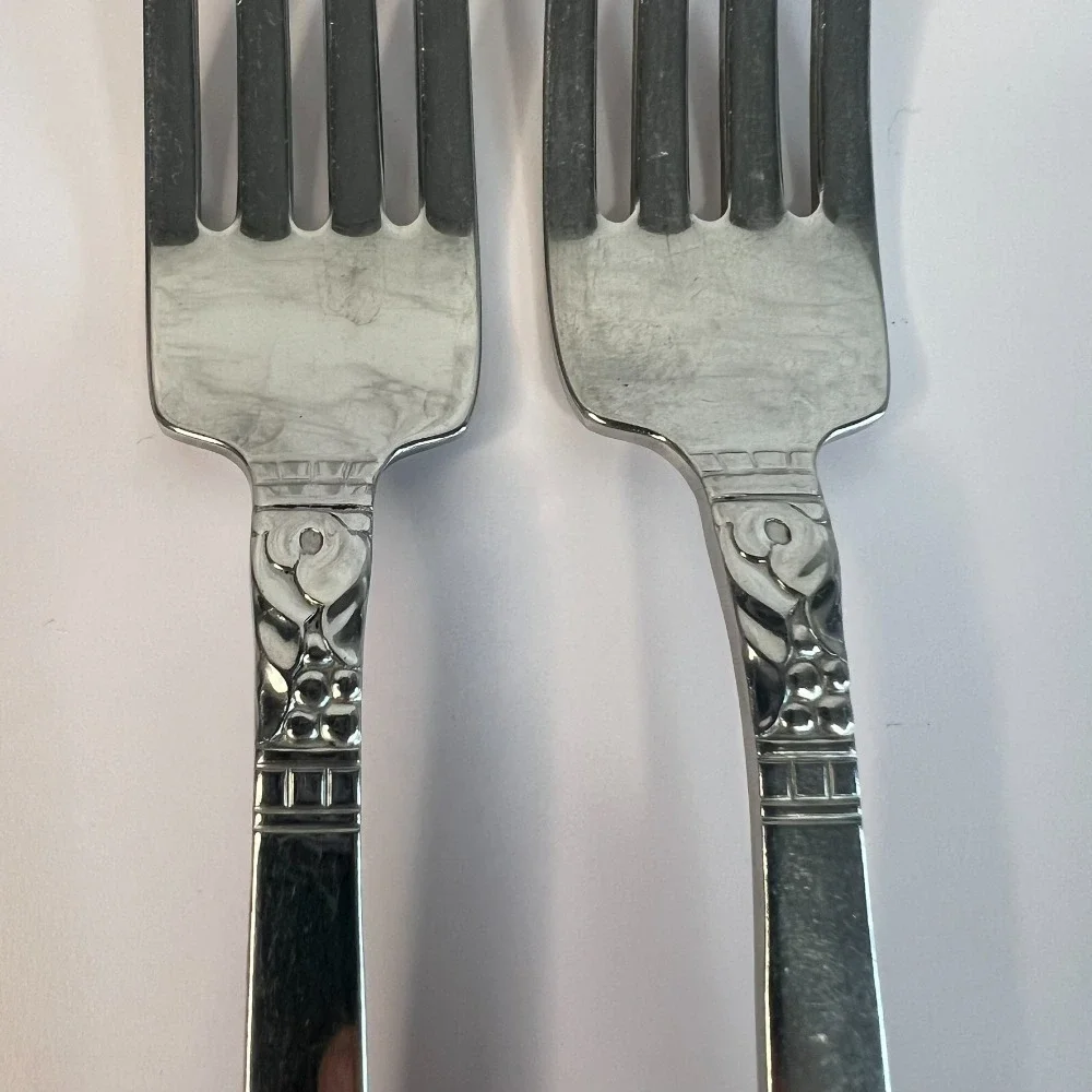Set of 2 Northland Dinner‎ Forks – 7.5